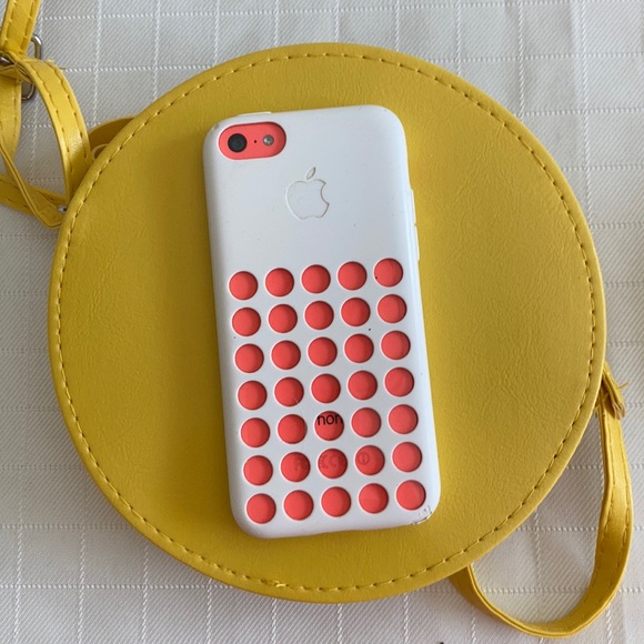 LAST PRICE DROP! Lemon Purse - Picture 10 of 11